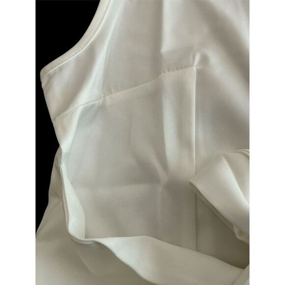 Lovely Cream Sleeveless Blouse w/ Tie at Front Medium NWOT - Picture 8 of 8